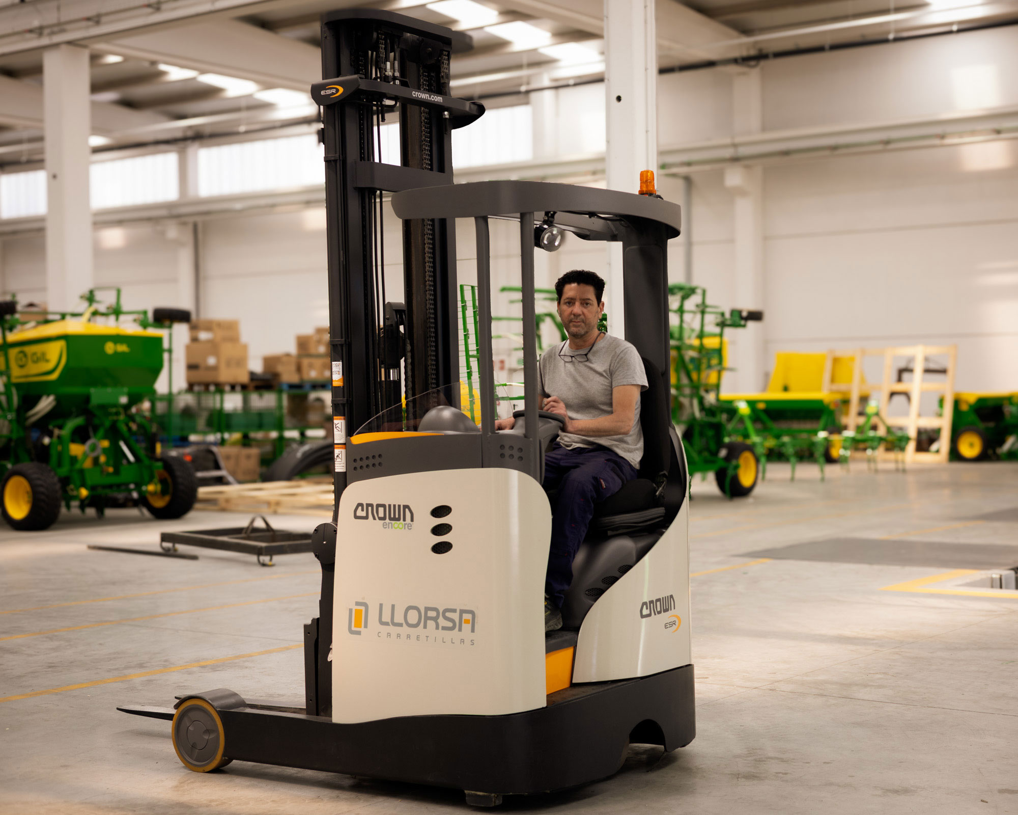 Carretilla Retractil Crown Sector