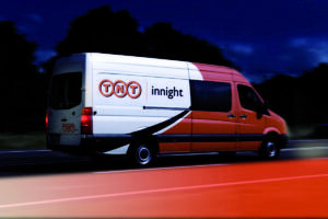 TNT innight van