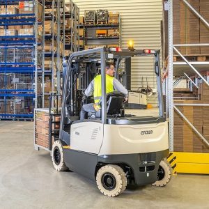 carretilla frontal eléctrica