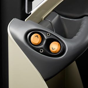 recogepedidos con mastil mpc oa botones de elevacion y descenso